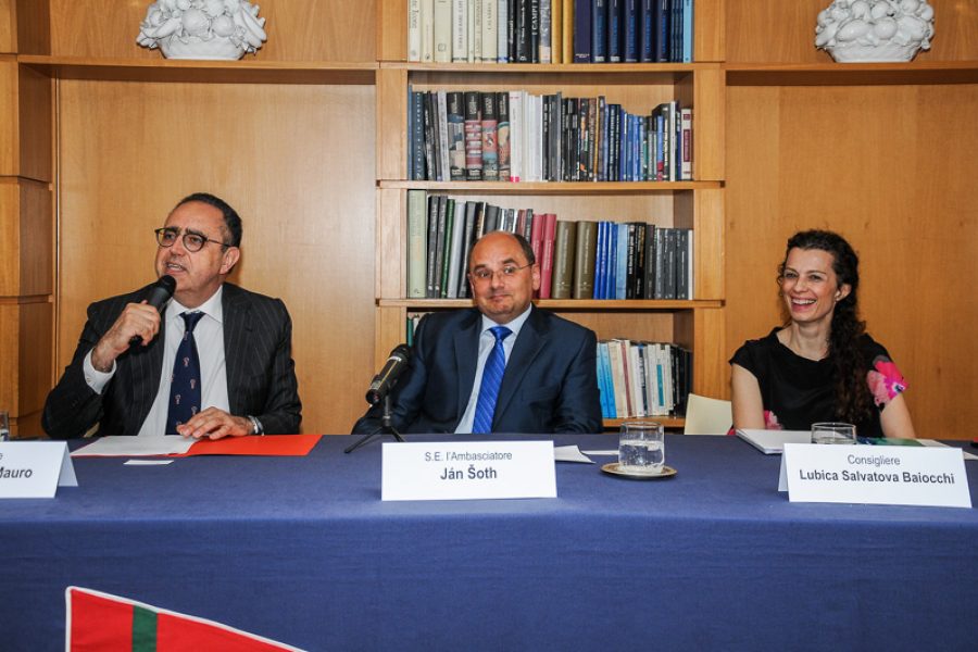 Incontro con S.E. Jan Soth