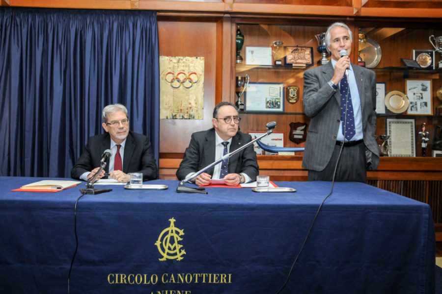 Incontro con Claudio De Vincenti
